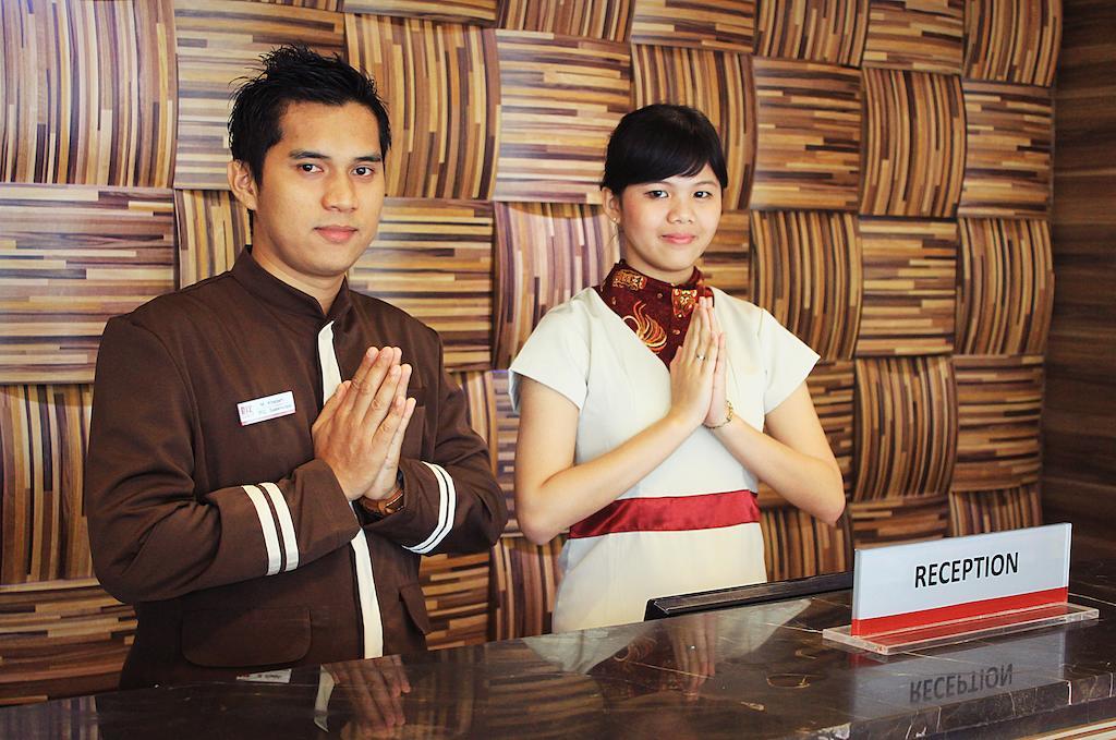 Biz Hotel Batam Nagoya Exterior foto